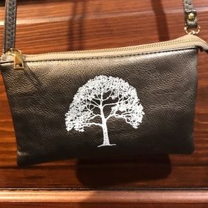 Shara Porter Cross body clutch